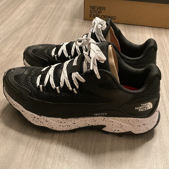 EUC TNF Vectiv Taraval. Size 7.5. - Picture 5 of 9